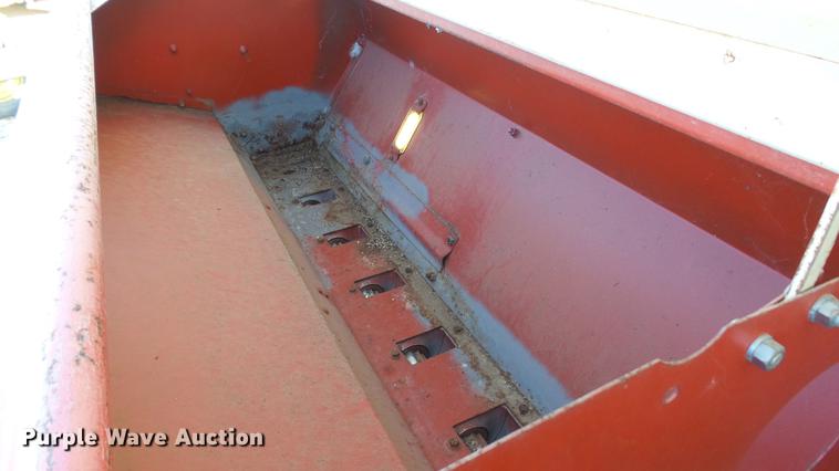 image for item DC5707 International 510 grain drill