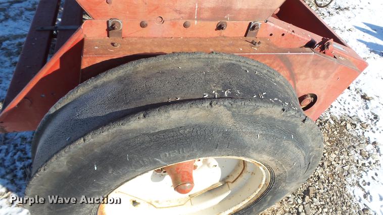 image for item DC5707 International 510 grain drill