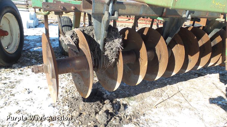 image for item DC5708 John Deere 1710A chisel