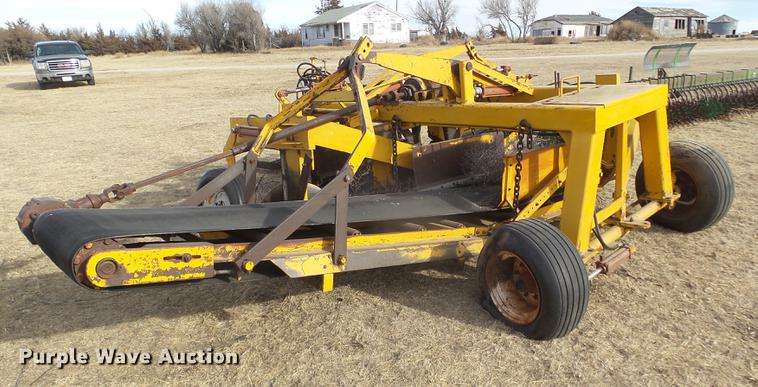 image for item DC8398 Malsam MD terracer