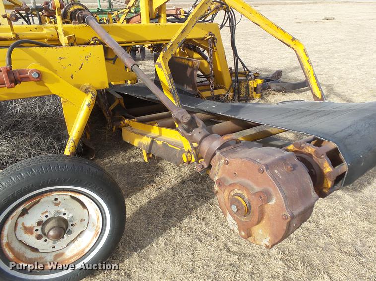 image for item DC8398 Malsam MD terracer