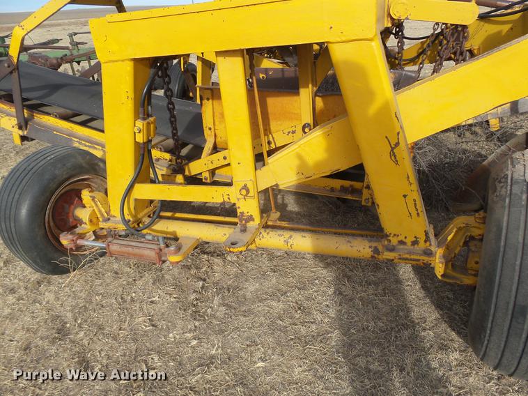 image for item DC8398 Malsam MD terracer