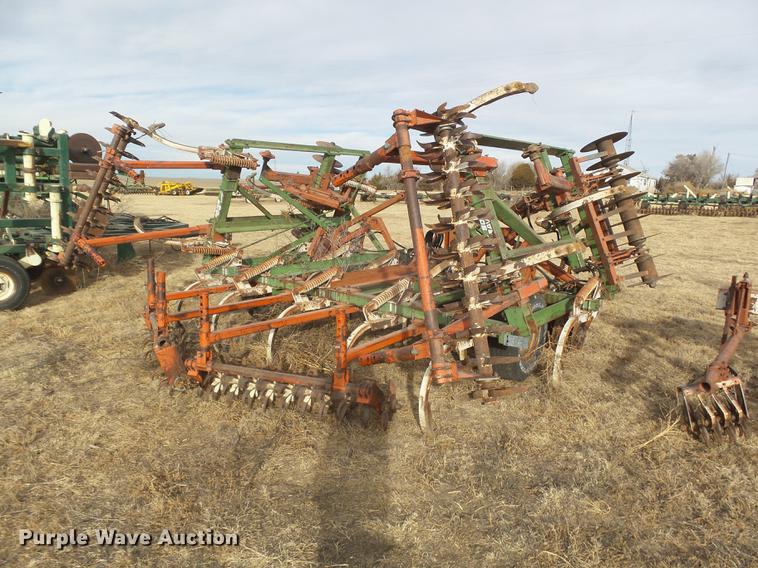 image for item DC8407 Glencoe Soil Saver vertical tillage