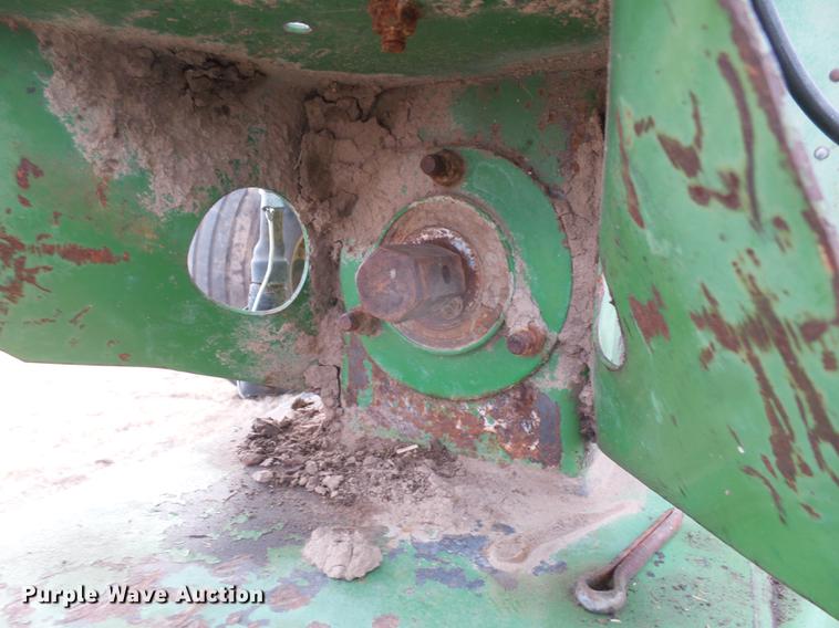 image for item DC8409 John Deere 785 no-till air seeder