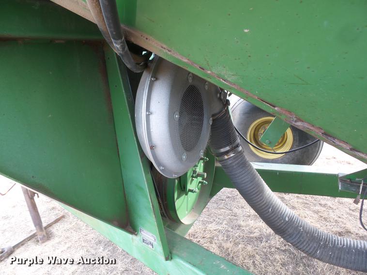 image for item DC8409 John Deere 785 no-till air seeder