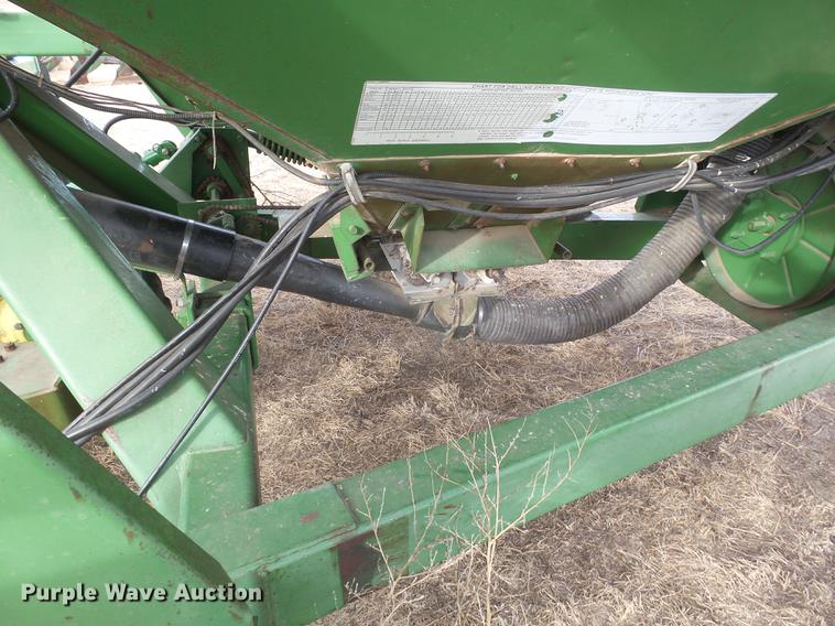 image for item DC8409 John Deere 785 no-till air seeder