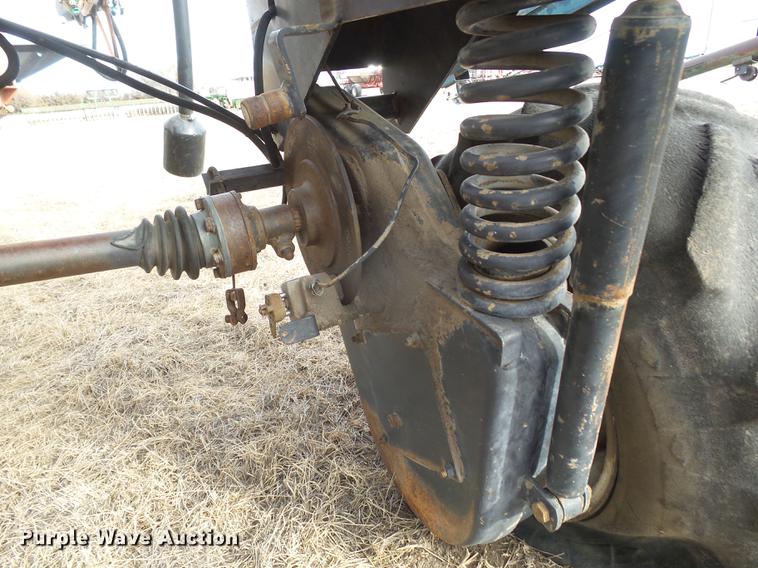 image for item DC8413 SpraCoupe 216 self-propelled sprayer