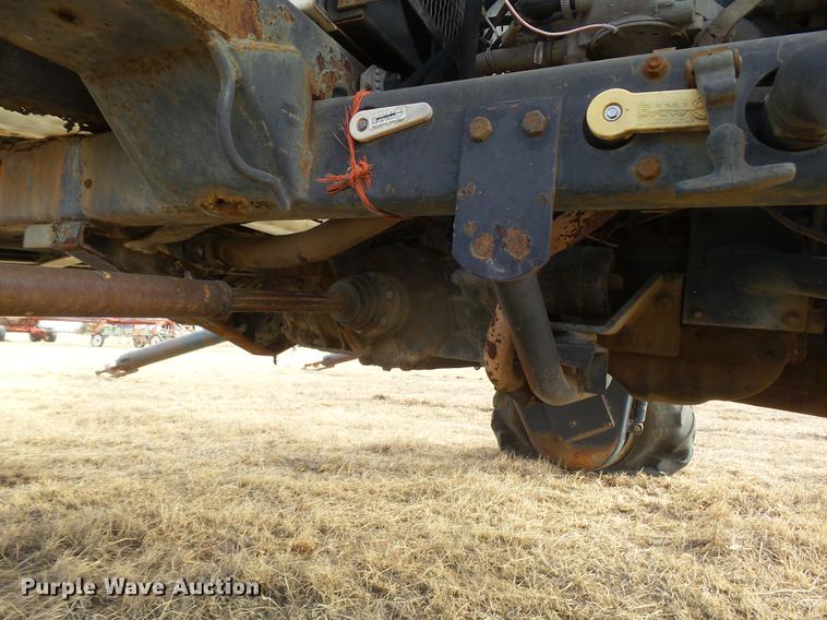 image for item DC8413 SpraCoupe 216 self-propelled sprayer