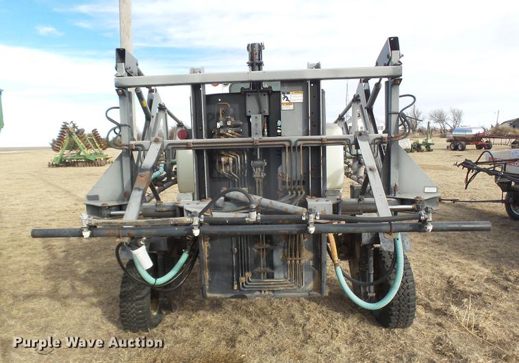 image for item DC8414 SpraCoupe 220 self-propelled sprayer