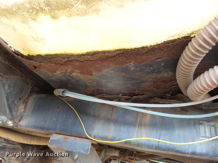 image for item DC8414 SpraCoupe 220 self-propelled sprayer