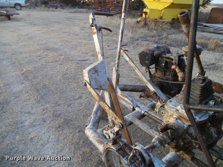 image for item DD1375 Shop built wire roller trailer