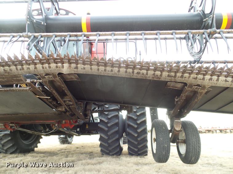 image for item DD1376 2008 Case IH 2142 draper head