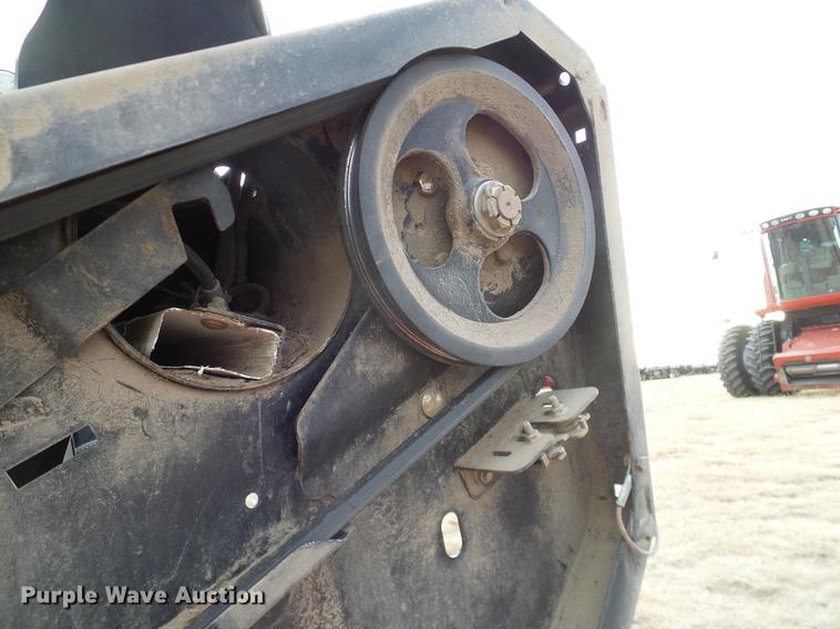 image for item DD1376 2008 Case IH 2142 draper head