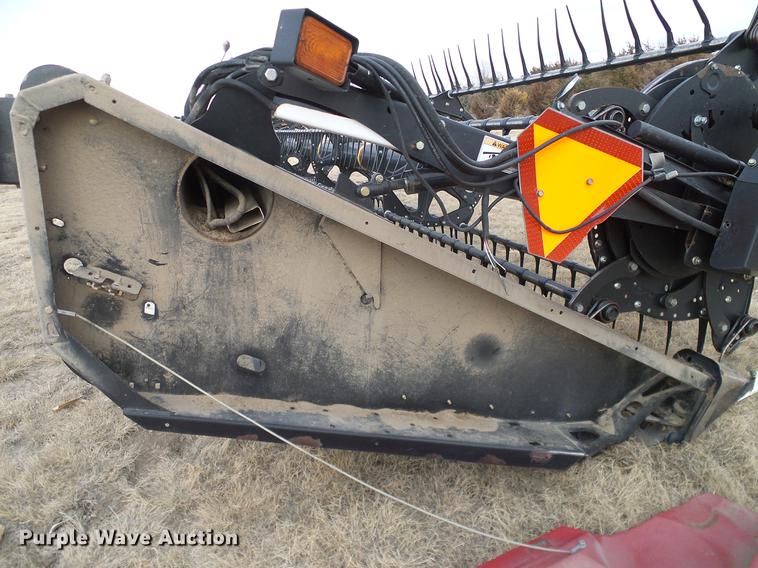 image for item DD1376 2008 Case IH 2142 draper head