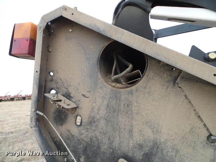 image for item DD1376 2008 Case IH 2142 draper head