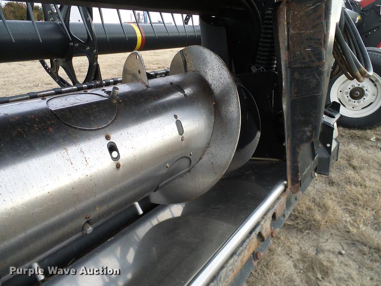 image for item DD1376 2008 Case IH 2142 draper head