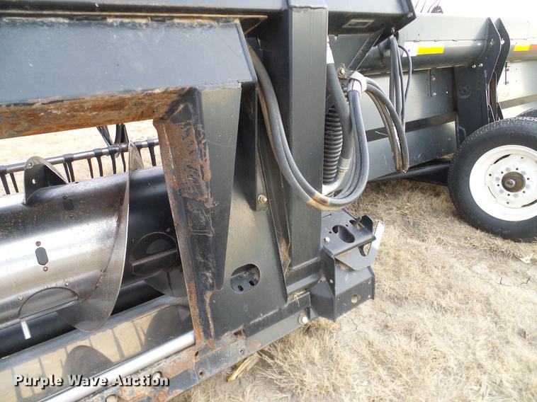 image for item DD1376 2008 Case IH 2142 draper head