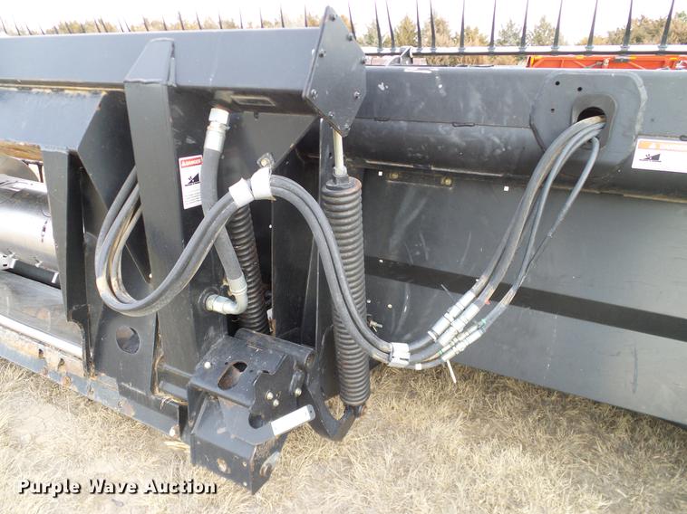 image for item DD1376 2008 Case IH 2142 draper head