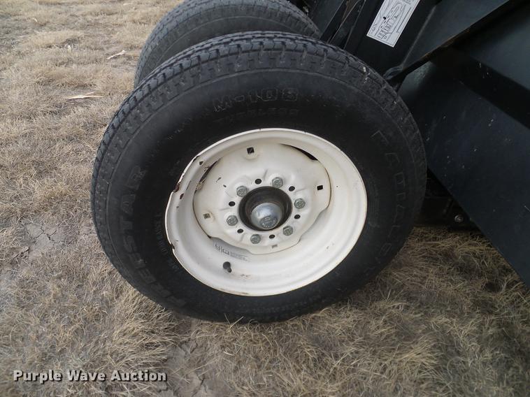 image for item DD1376 2008 Case IH 2142 draper head