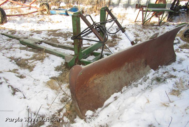 image for item DD2937 John Deere 544 blade