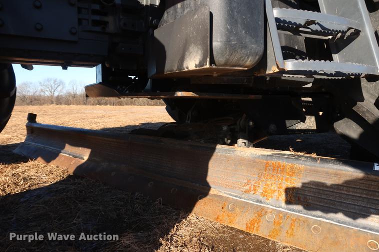 image for item DD9578 2016 Kubota M126GX MFWD tractor