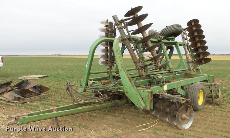 image for item DK9143 John Deere 230 disk