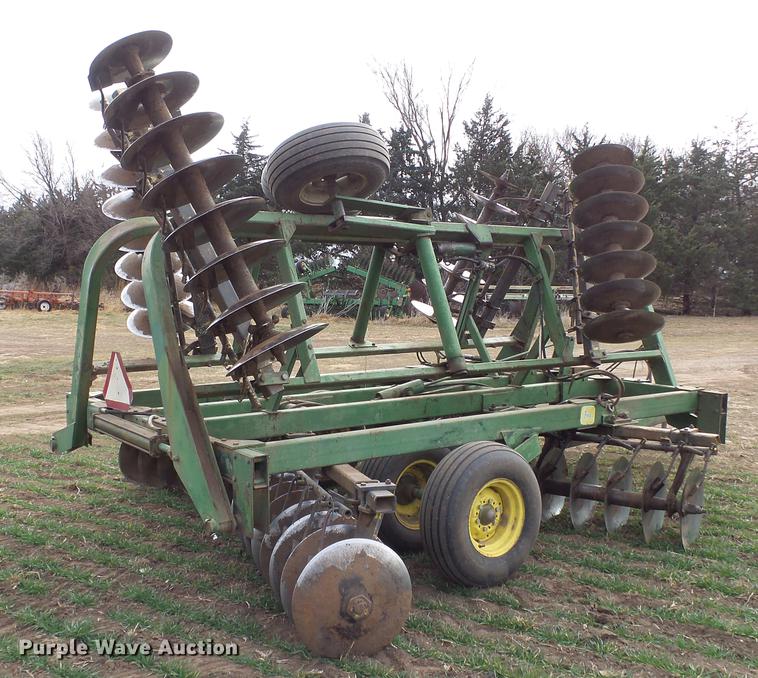 image for item DK9143 John Deere 230 disk