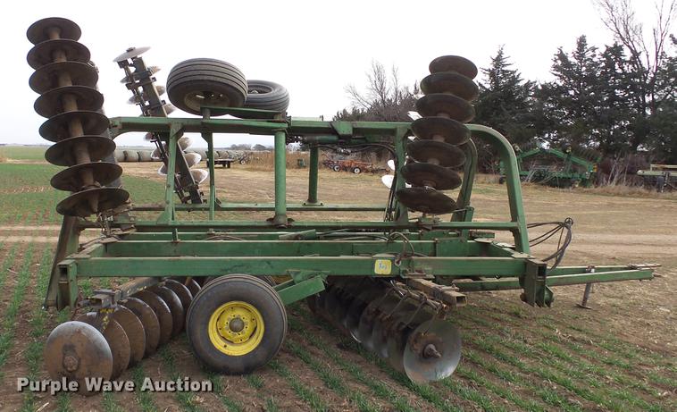 image for item DK9143 John Deere 230 disk