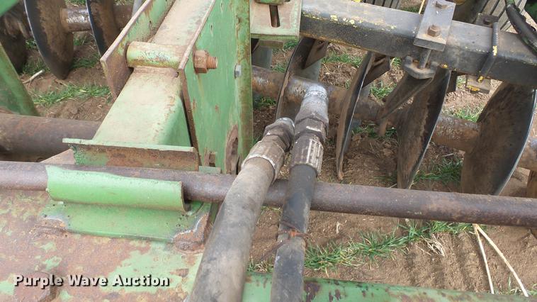 image for item DK9143 John Deere 230 disk