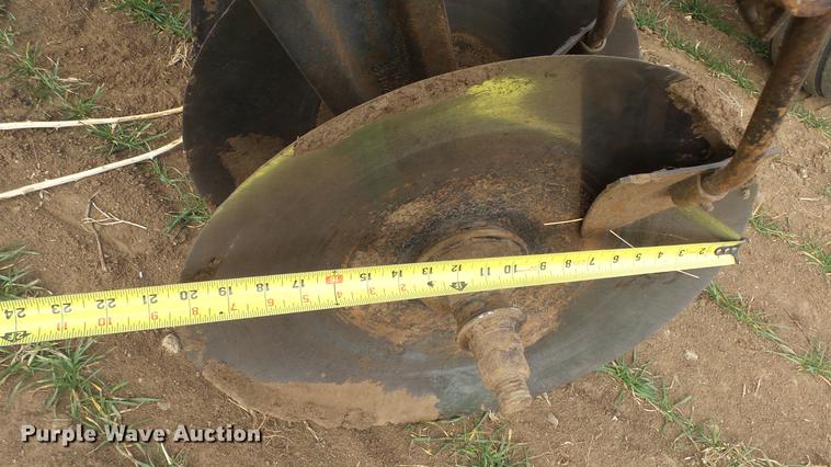 image for item DK9143 John Deere 230 disk