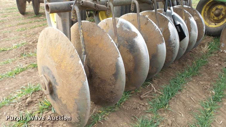 image for item DK9143 John Deere 230 disk