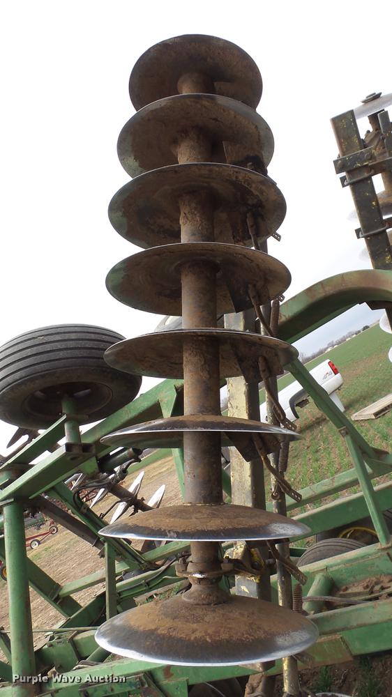 image for item DK9143 John Deere 230 disk