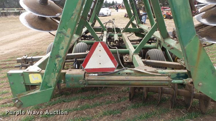 image for item DK9143 John Deere 230 disk