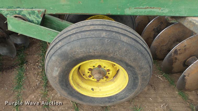 image for item DK9143 John Deere 230 disk