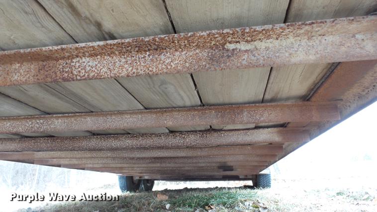 image for item EC9500 1991 Titan livestock trailer