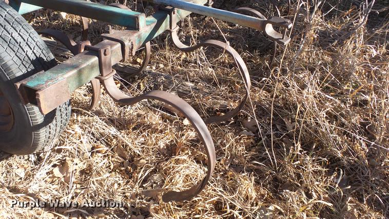 image for item EC9553 Spring tooth harrow