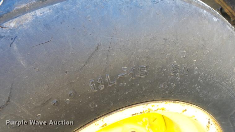 image for item EF9341 John Deere 4020 tractor