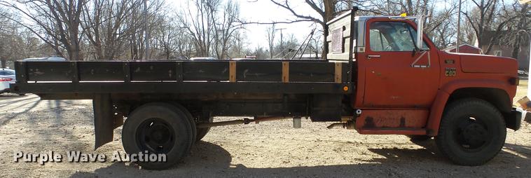 image for item EF9343 1976 Chevrolet C60 dump flatbed truck