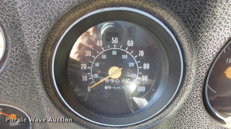 image for item EF9343 1976 Chevrolet C60 dump flatbed truck