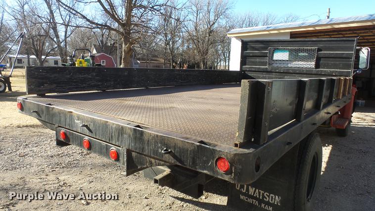 image for item EF9343 1976 Chevrolet C60 dump flatbed truck