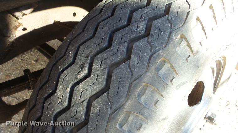 image for item EF9343 1976 Chevrolet C60 dump flatbed truck