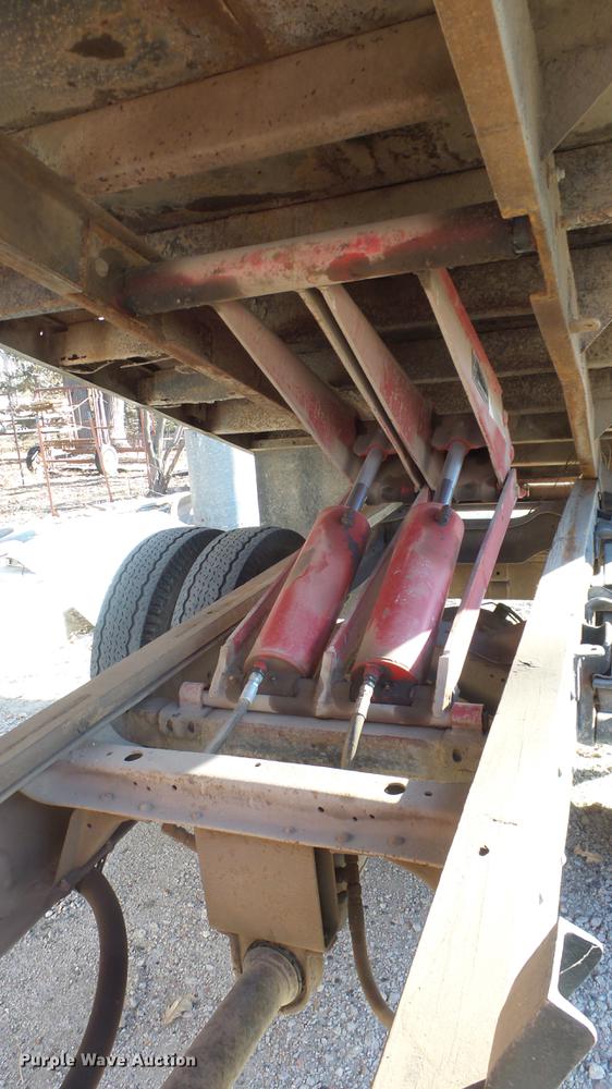 image for item EF9343 1976 Chevrolet C60 dump flatbed truck