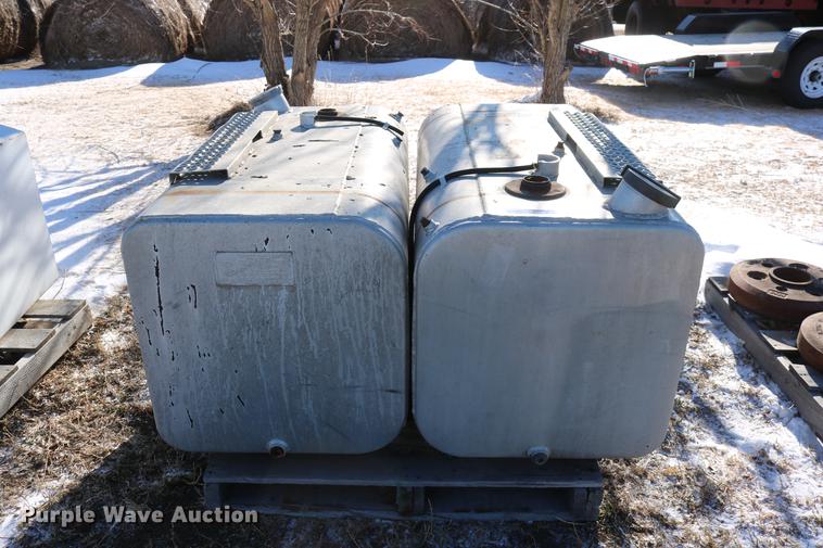 image for item EH9597 (2) Snyder Tank Corp. aluminum saddle fuel tanks