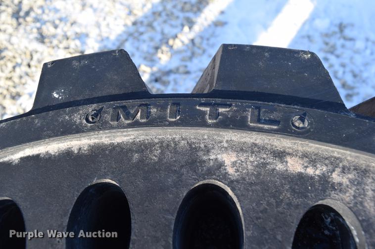 image for item EH9633 (2) Brawler tires