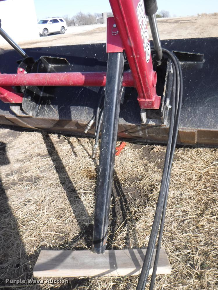 image for item J5530 Great Bend 2140 loader