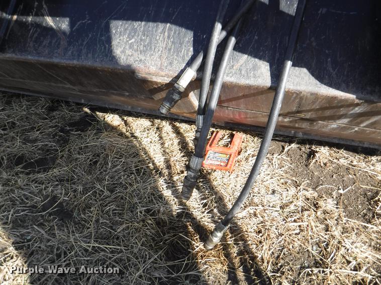 image for item J5530 Great Bend 2140 loader