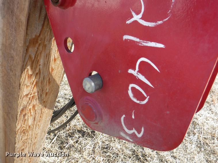 image for item J5530 Great Bend 2140 loader