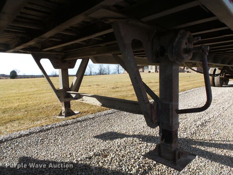 image for item DB7311 1996 Steco AWO walking floor trailer