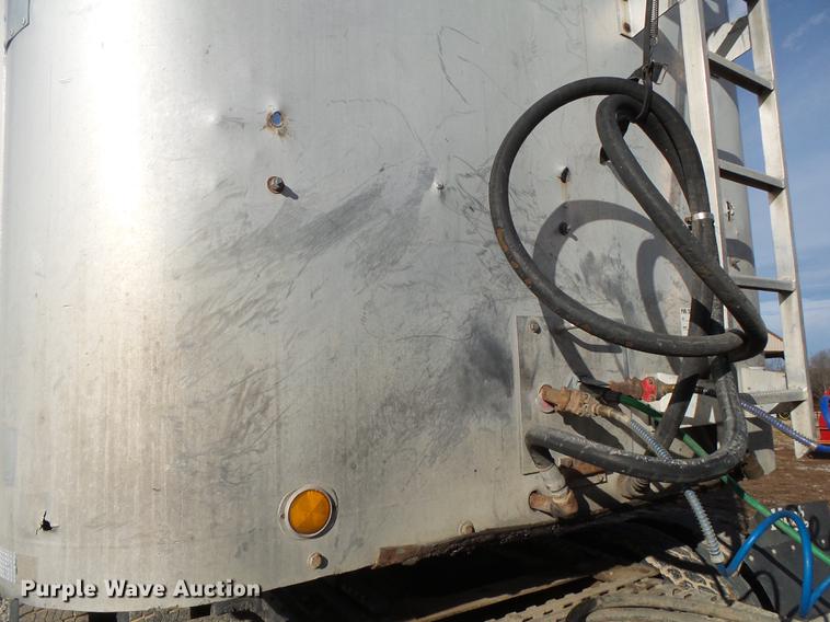 image for item DB7311 1996 Steco AWO walking floor trailer