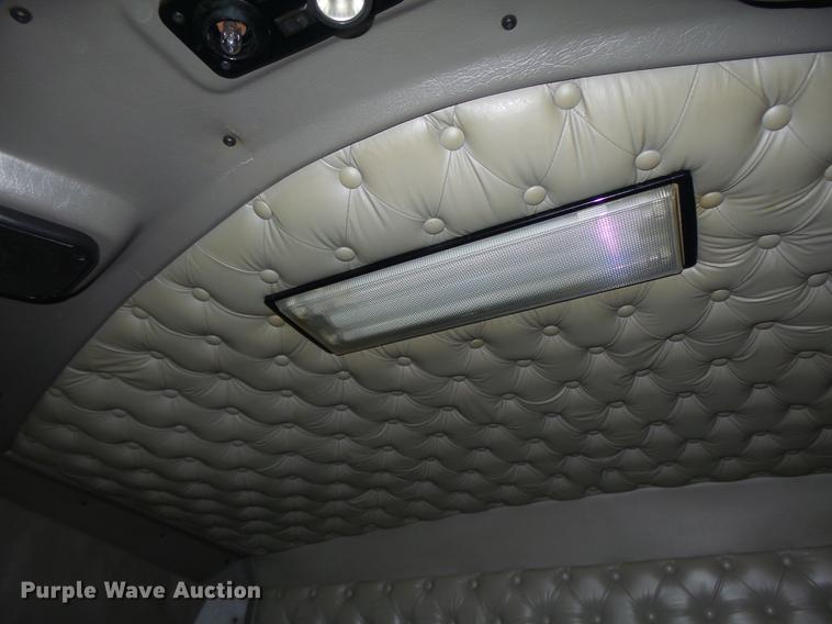 image for item DB9818 2005 Kenworth W900 semi truck